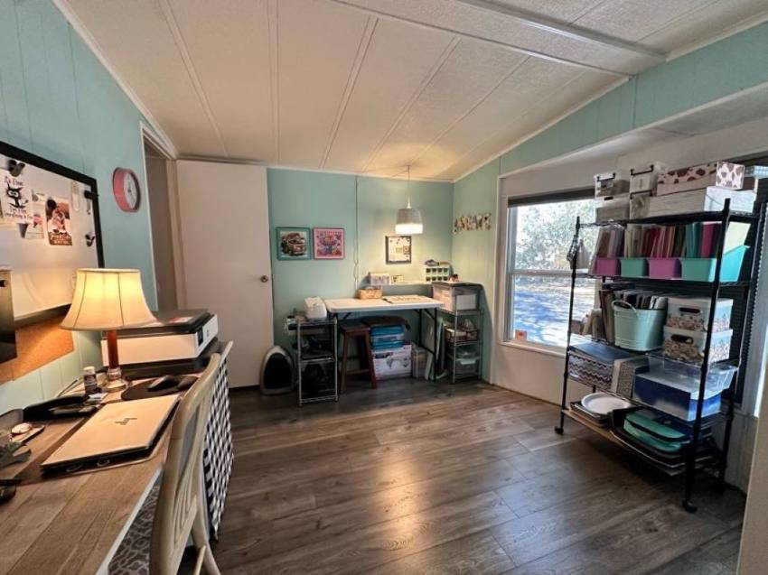 537 Chickasaw Loop a Winter Haven, FL Mobile or Manufactured Home for Sale